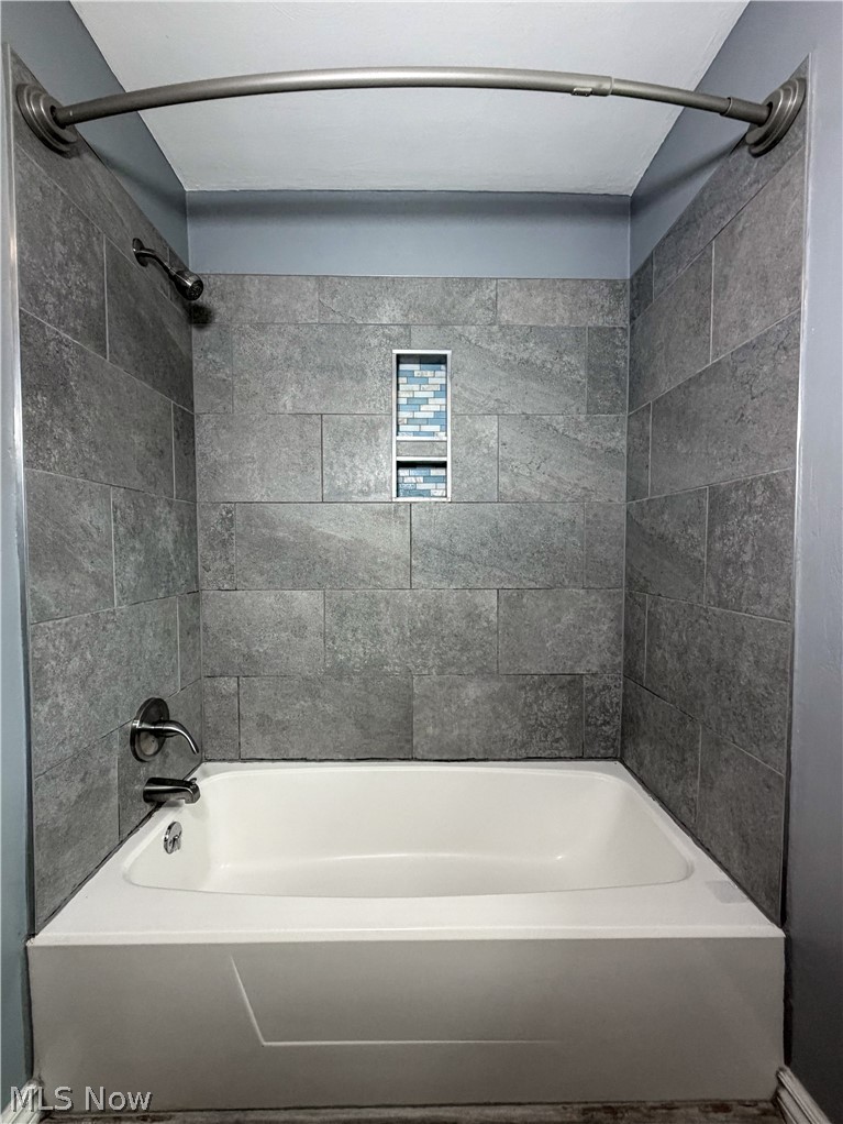 228 Wolcott Drive Boardman OH 44512