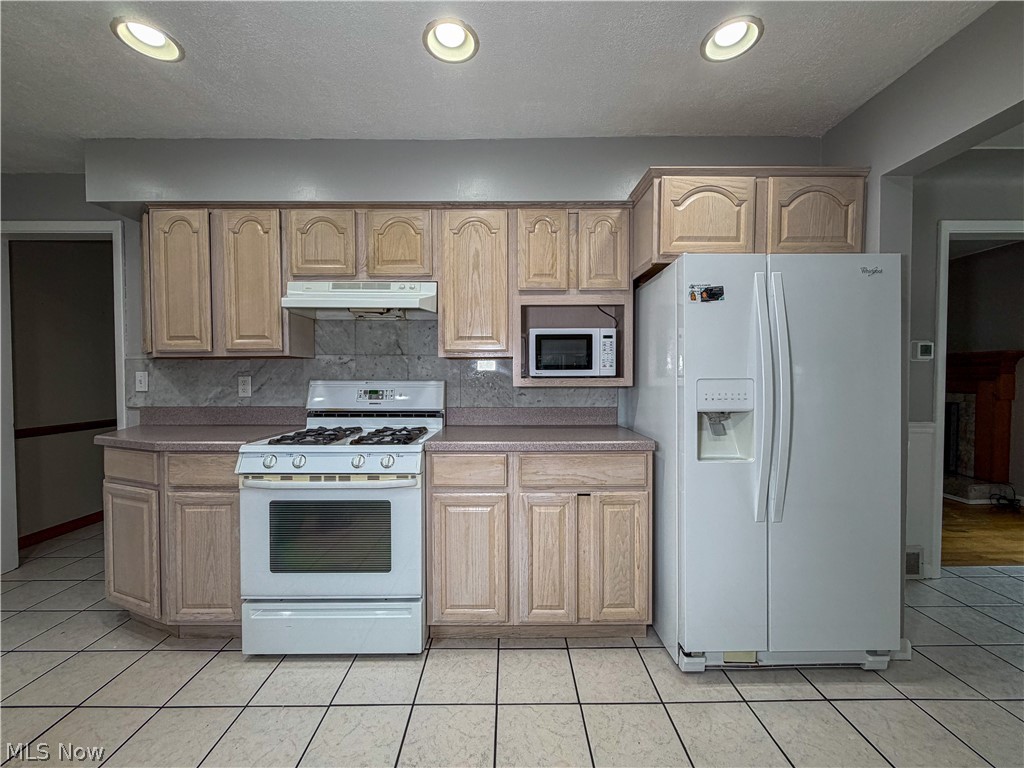 228 Wolcott Drive Boardman OH 44512