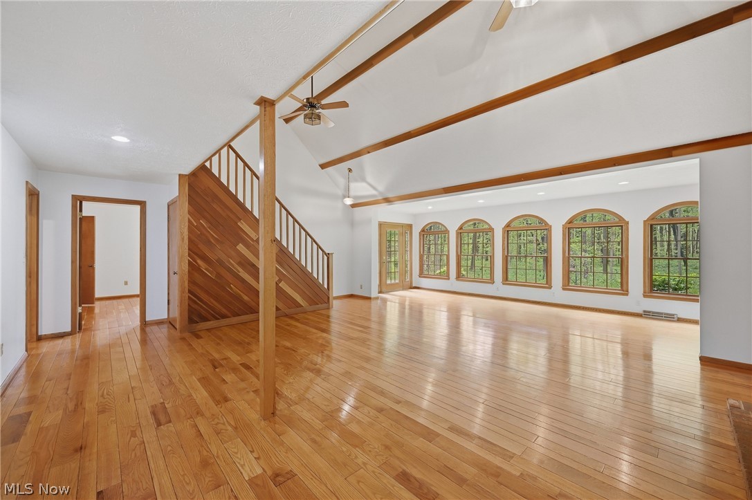 13689 Beard Road New Springfield OH 44443
