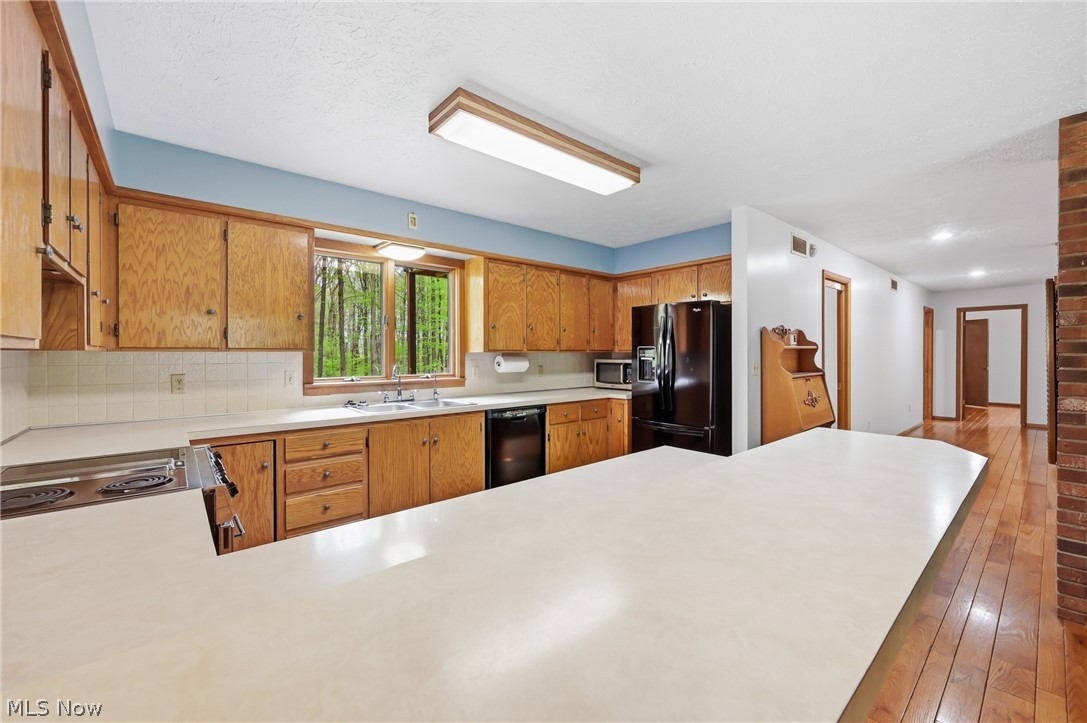 13689 Beard Road New Springfield OH 44443