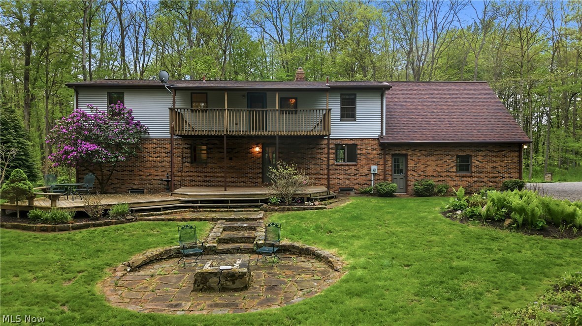 13689 Beard Road New Springfield OH 44443