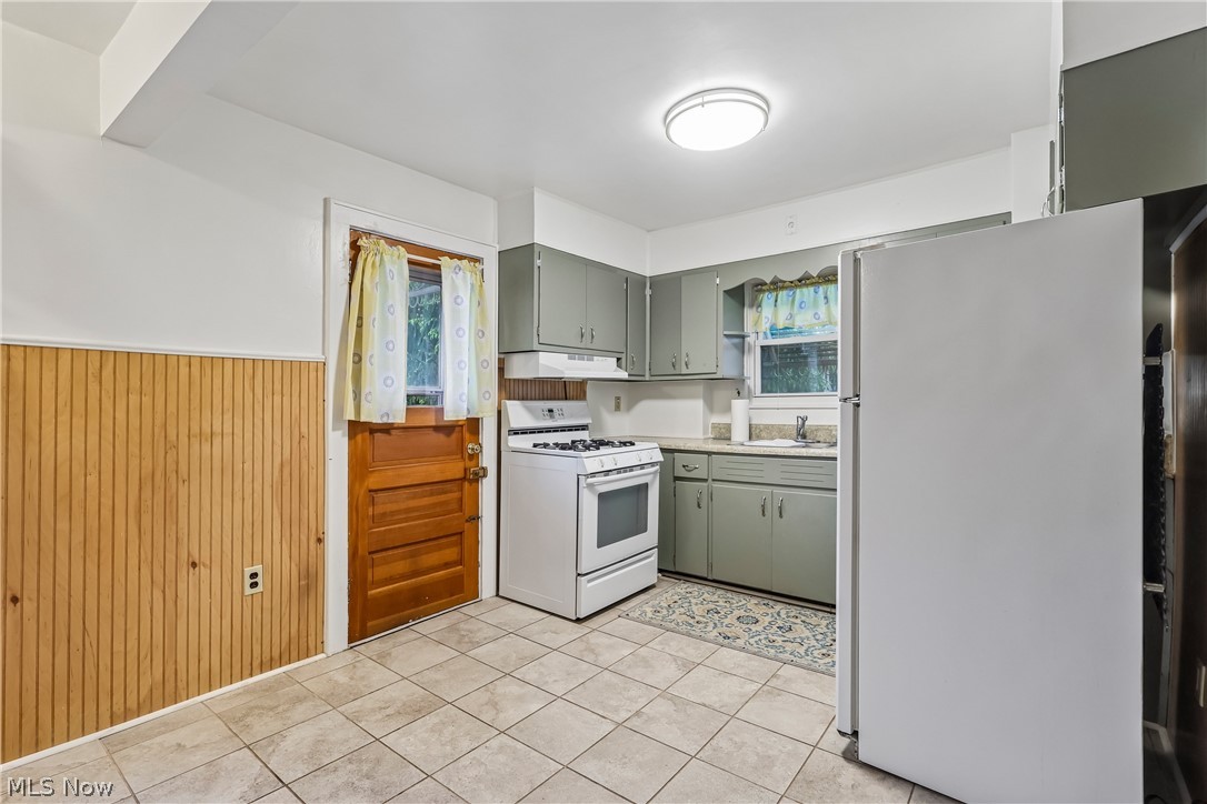 636 Polk Avenue Akron OH 44314