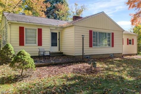 325 Westview Avenue Wadsworth OH 44281
