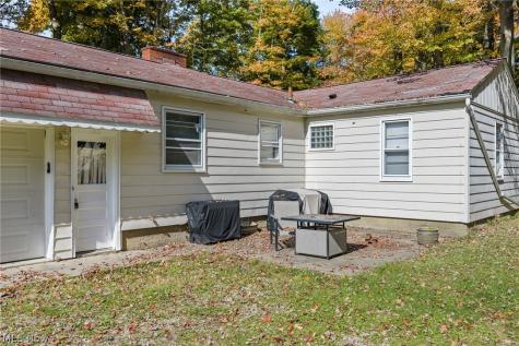 325 Westview Avenue Wadsworth OH 44281