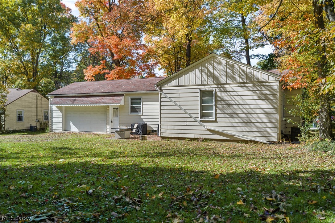 325 Westview Avenue Wadsworth OH 44281