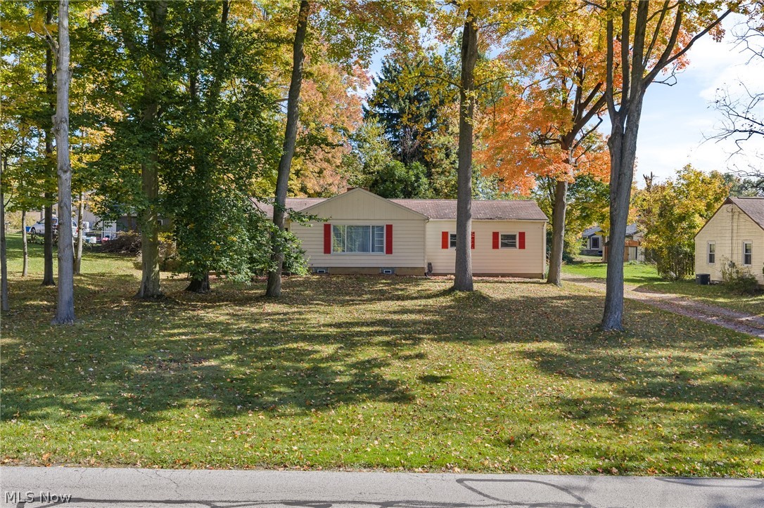 325 Westview Avenue Wadsworth OH 44281