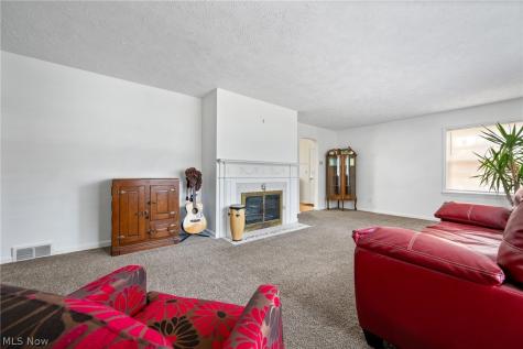 325 Westview Avenue Wadsworth OH 44281