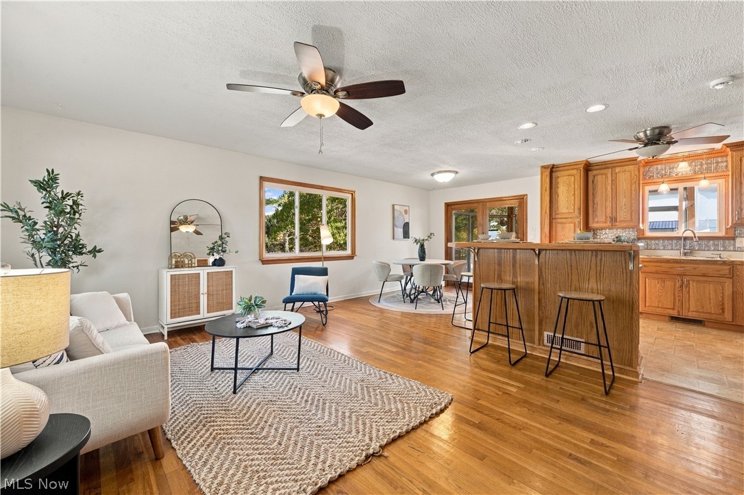 2930 State Route 43 Mogadore OH 44260