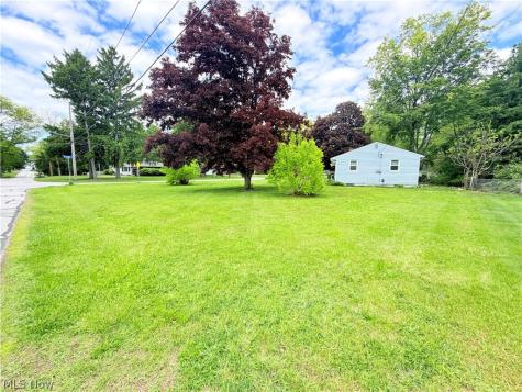 8803 Spring Valley Drive Mentor OH 44060