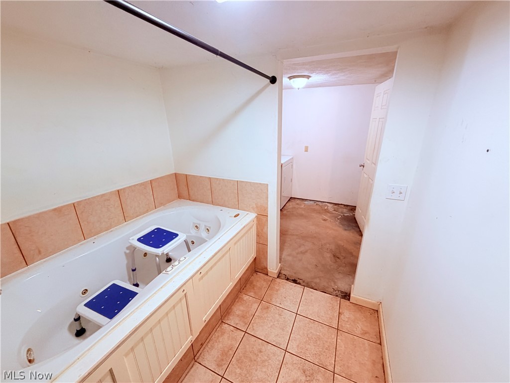 8803 Spring Valley Drive Mentor OH 44060