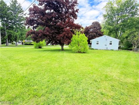 8803 Spring Valley Drive Mentor OH 44060
