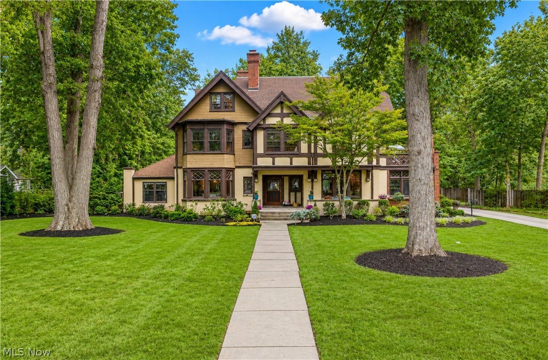 2862 Fairmount Boulevard Cleveland Heights OH 44118