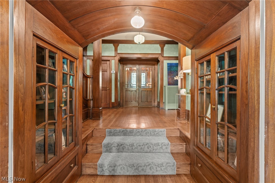 2862 Fairmount Boulevard Cleveland Heights OH 44118