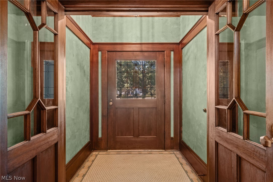2862 Fairmount Boulevard Cleveland Heights OH 44118