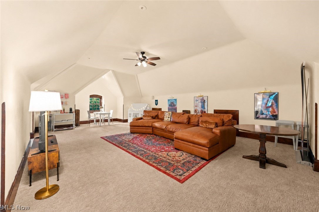 2862 Fairmount Boulevard Cleveland Heights OH 44118