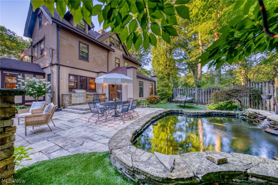 2862 Fairmount Boulevard Cleveland Heights OH 44118