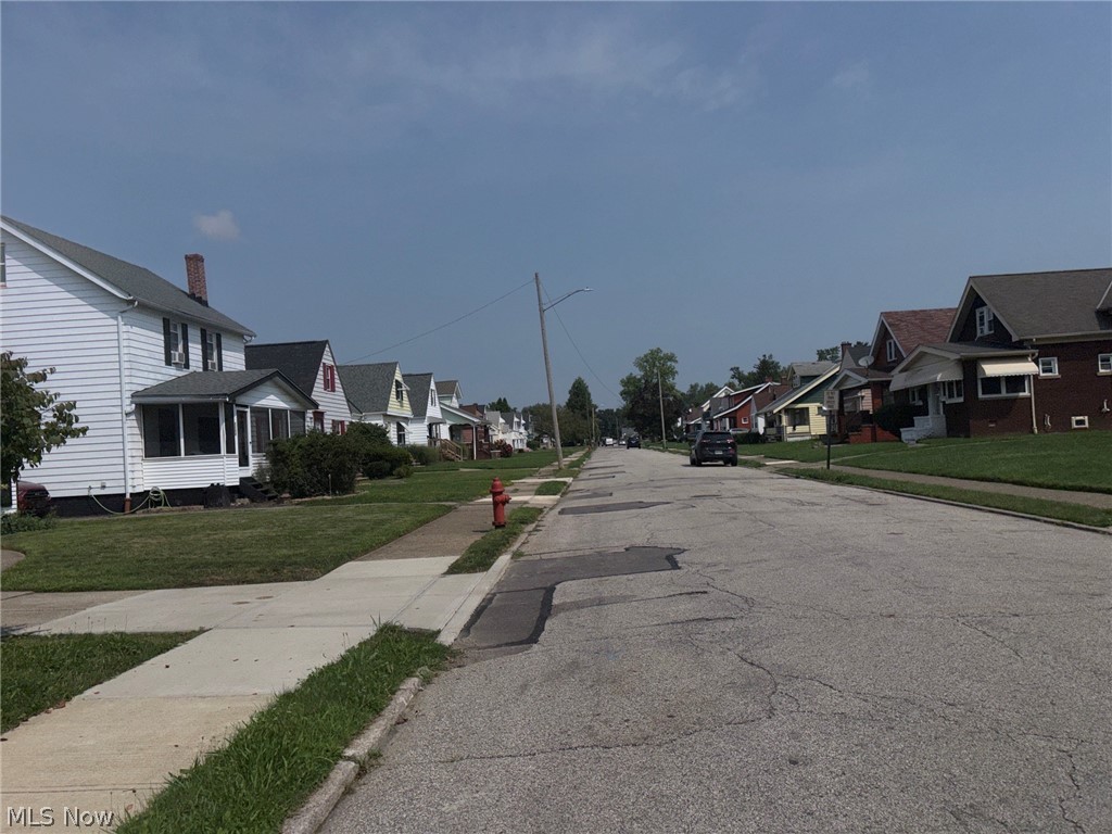 5202 Joseph Street Maple Heights OH 44137