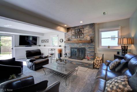 6997 Longview Drive Solon OH 44139