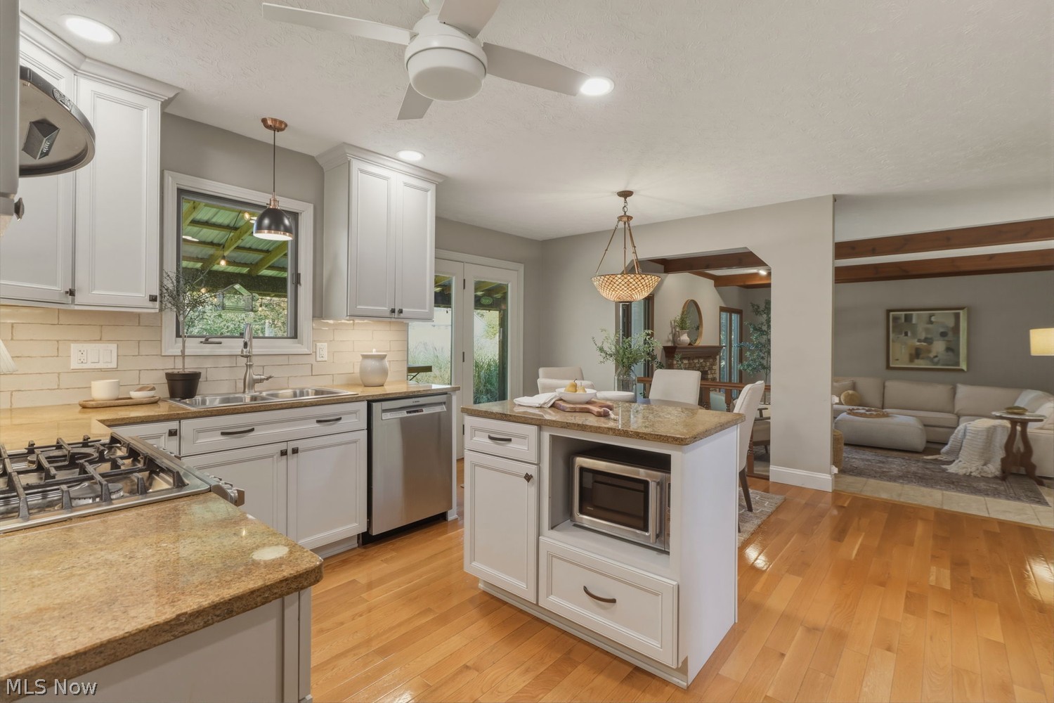 21059 Montclare Boulevard Strongsville OH 44136