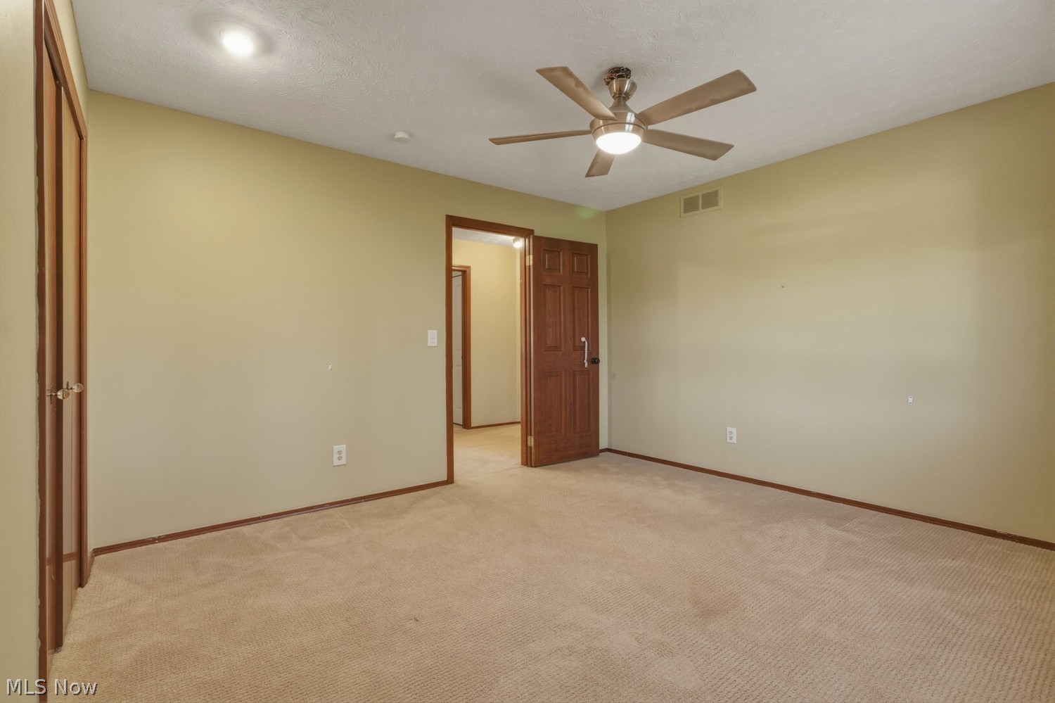 21059 Montclare Boulevard Strongsville OH 44136
