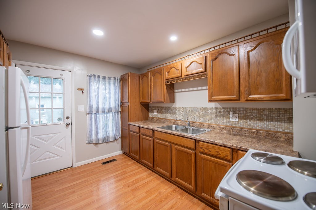 336 N 12th Street Sebring OH 44672