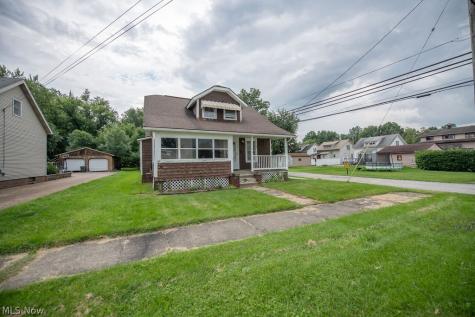 336 N 12th Street Sebring OH 44672