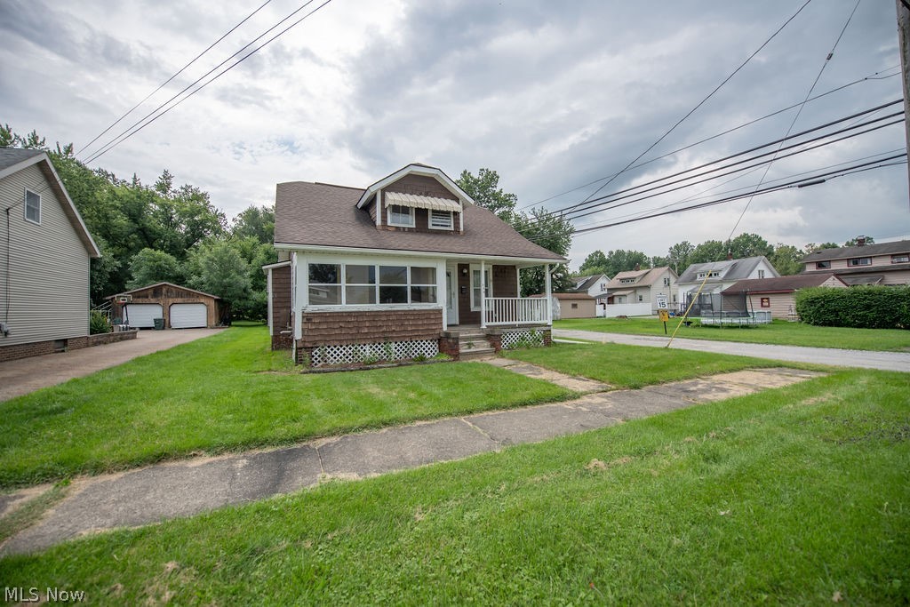 336 N 12th Street Sebring OH 44672