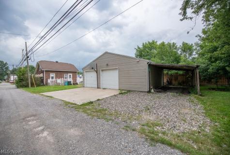 336 N 12th Street Sebring OH 44672