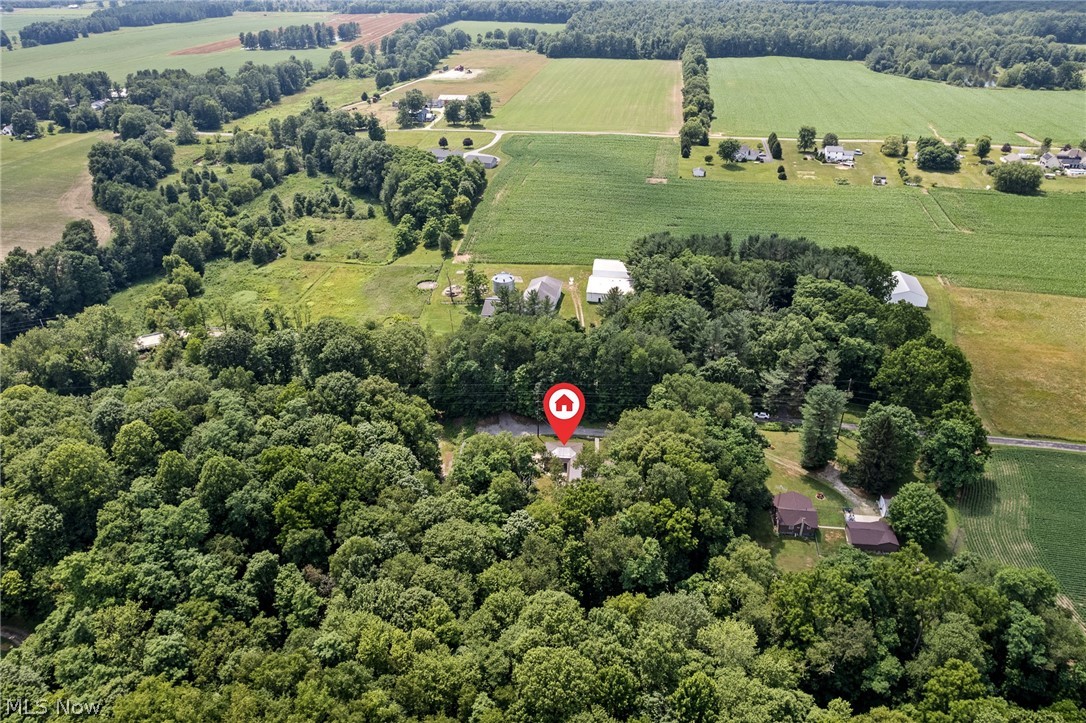 7434 Fenton Road NW North Bloomfield OH 44450