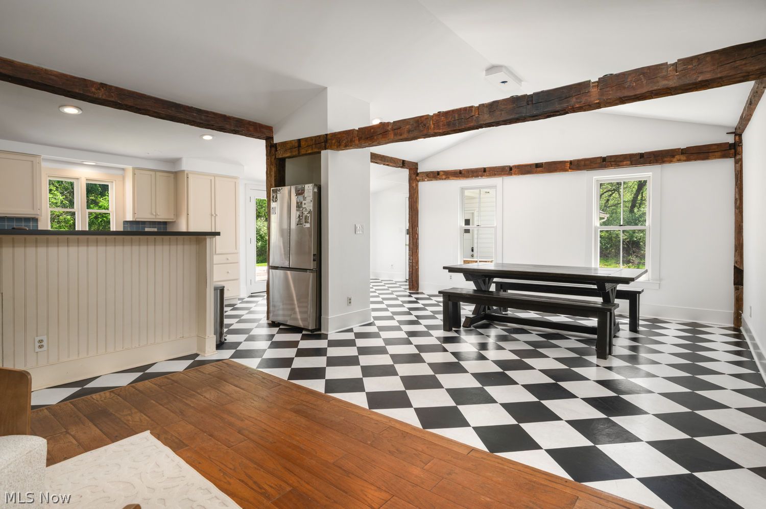 512 Crackel Road Aurora OH 44202