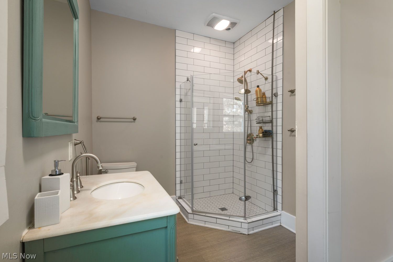 512 Crackel Road Aurora OH 44202
