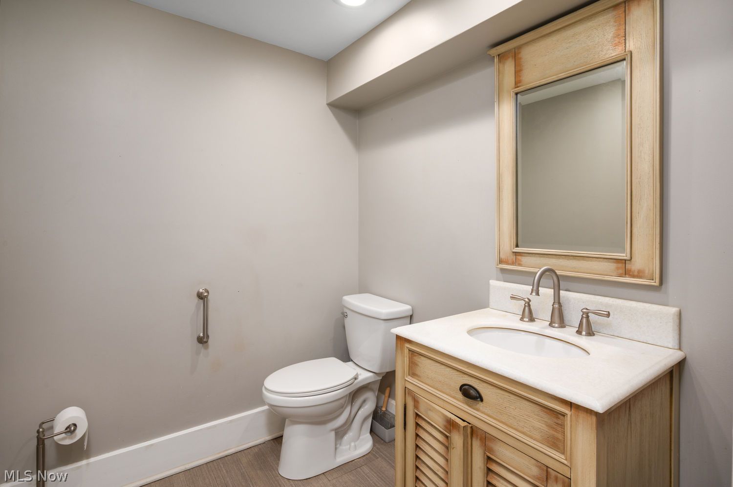 512 Crackel Road Aurora OH 44202