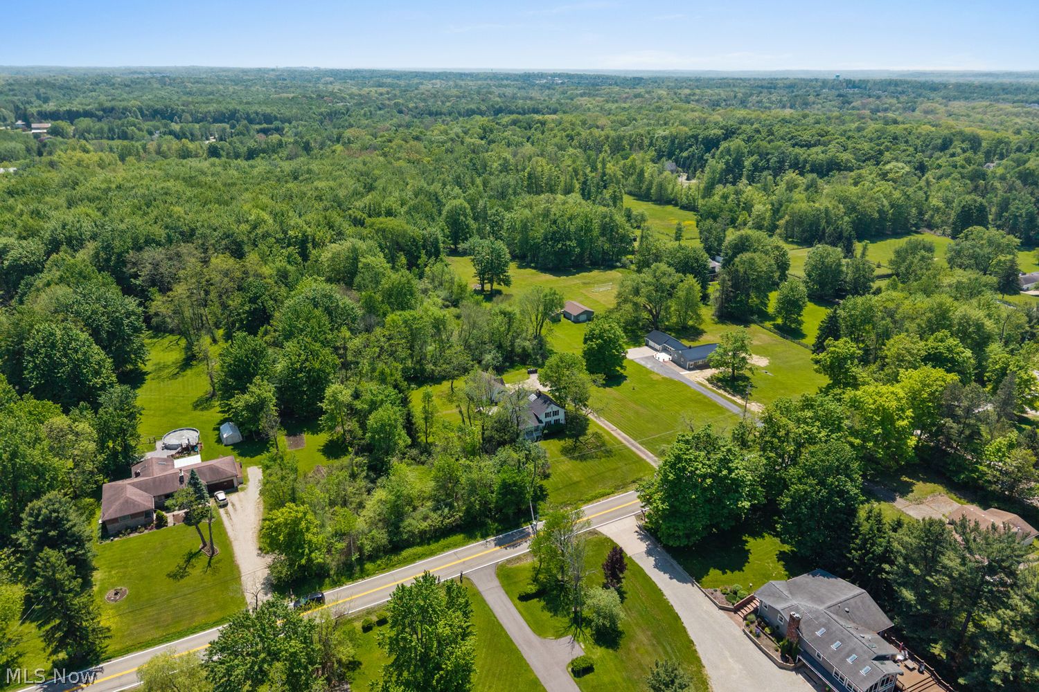 512 Crackel Road Aurora OH 44202