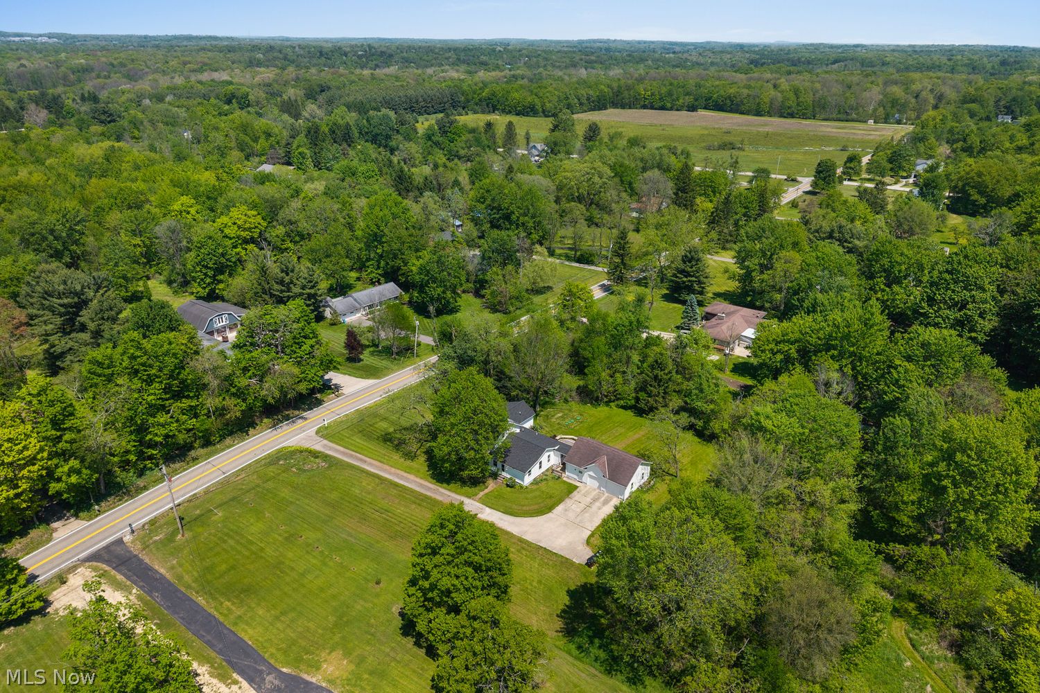 512 Crackel Road Aurora OH 44202