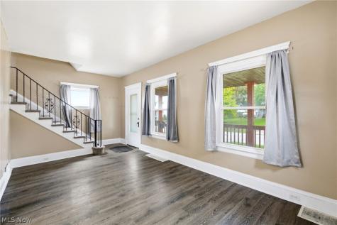 4324 Ardmore Avenue Cleveland OH 44109