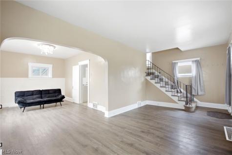 4324 Ardmore Avenue Cleveland OH 44109