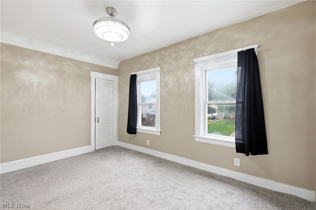 4324 Ardmore Avenue Cleveland OH 44109