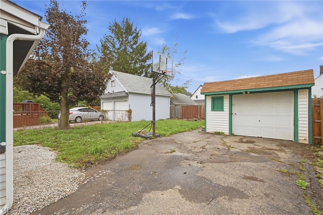 4324 Ardmore Avenue Cleveland OH 44109