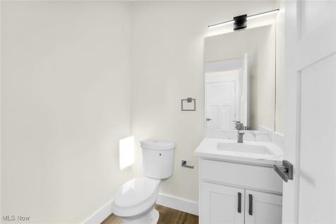 1885 Woodlawn Avenue Cleveland OH 44112