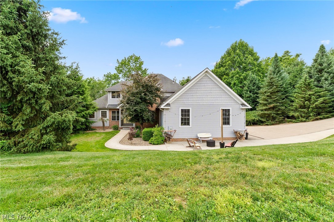 1 Cayuse Trail Malvern OH 44644