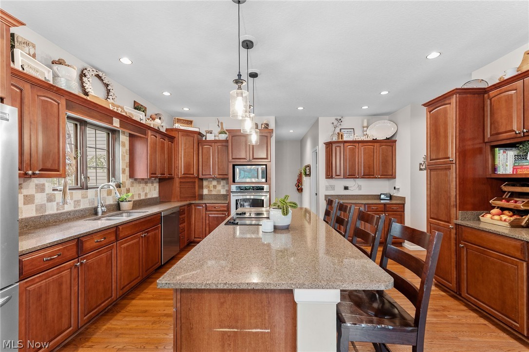 1 Cayuse Trail Malvern OH 44644