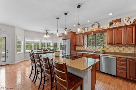 1 Cayuse Trail Malvern OH 44644