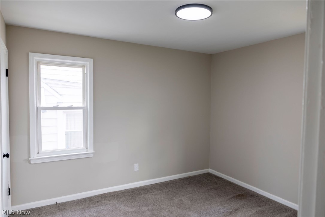 795 E 260th Street Euclid OH 44132