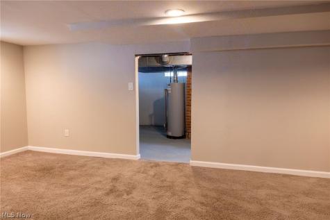 795 E 260th Street Euclid OH 44132