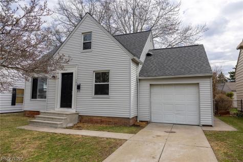 795 E 260th Street Euclid OH 44132