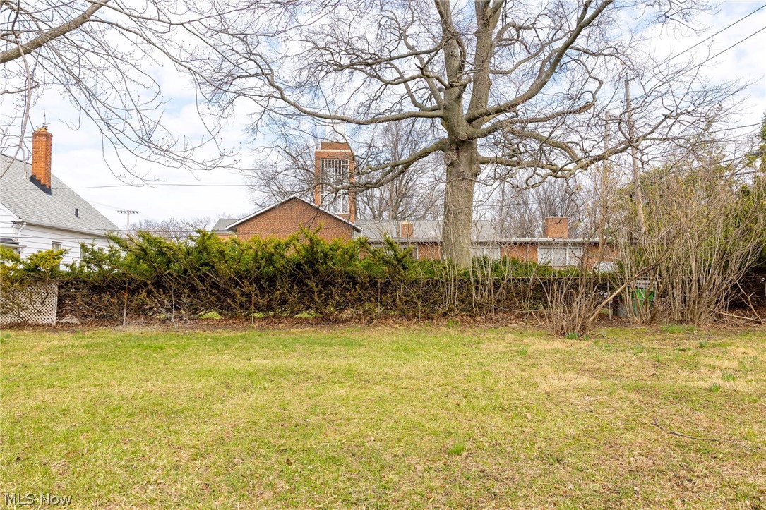 795 E 260th Street Euclid OH 44132