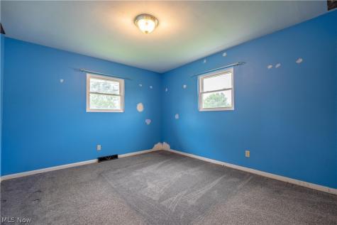 5900 Hancock Street SW Canton OH 44706