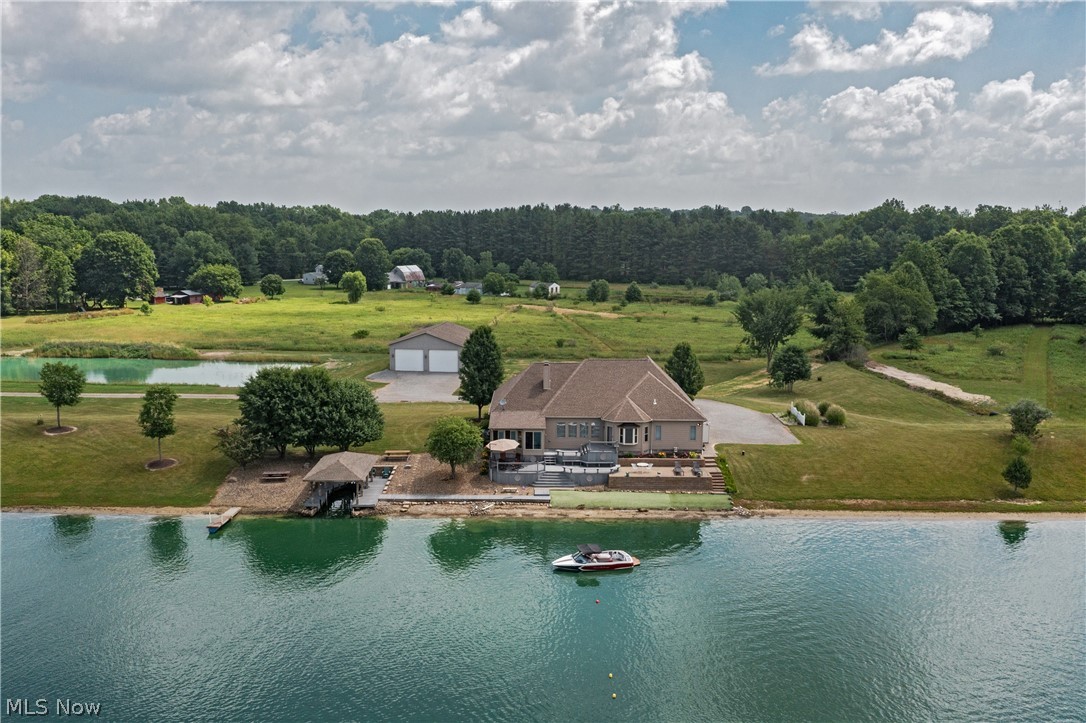 3965 Nelson Mosier Road Leavittsburg OH 44430
