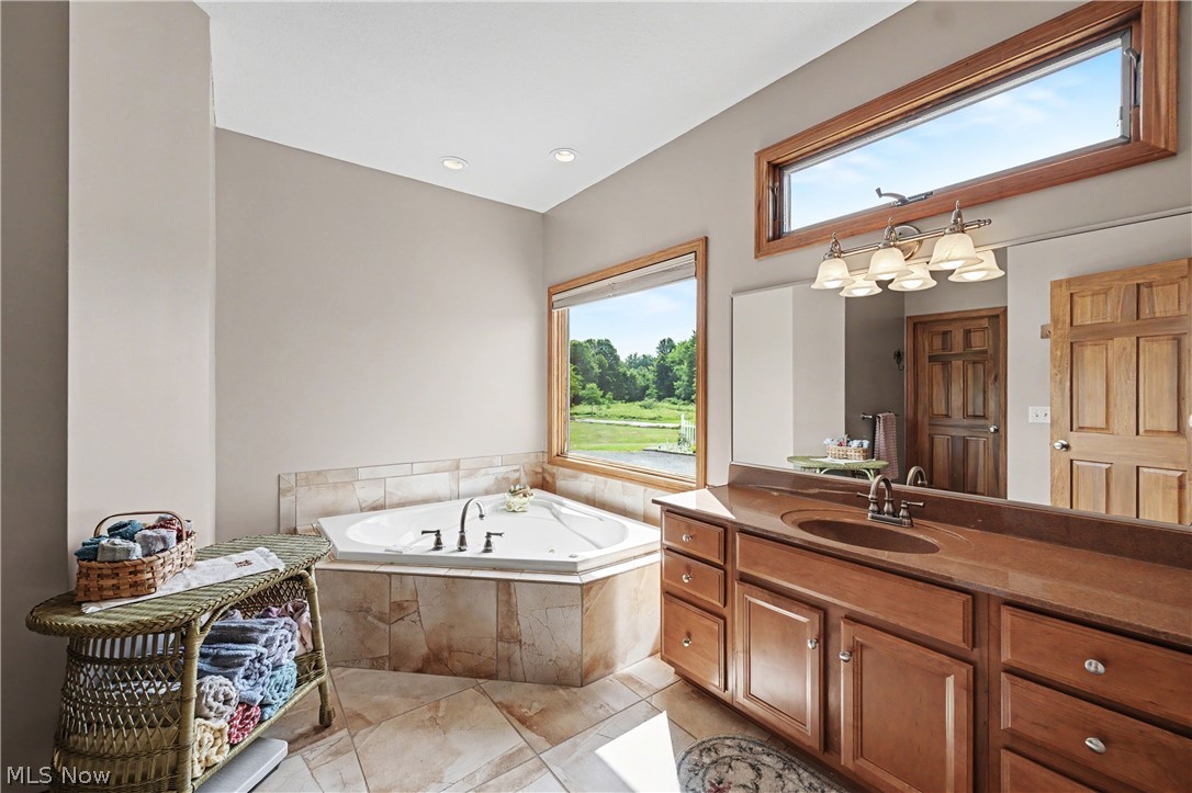3965 Nelson Mosier Road Leavittsburg OH 44430