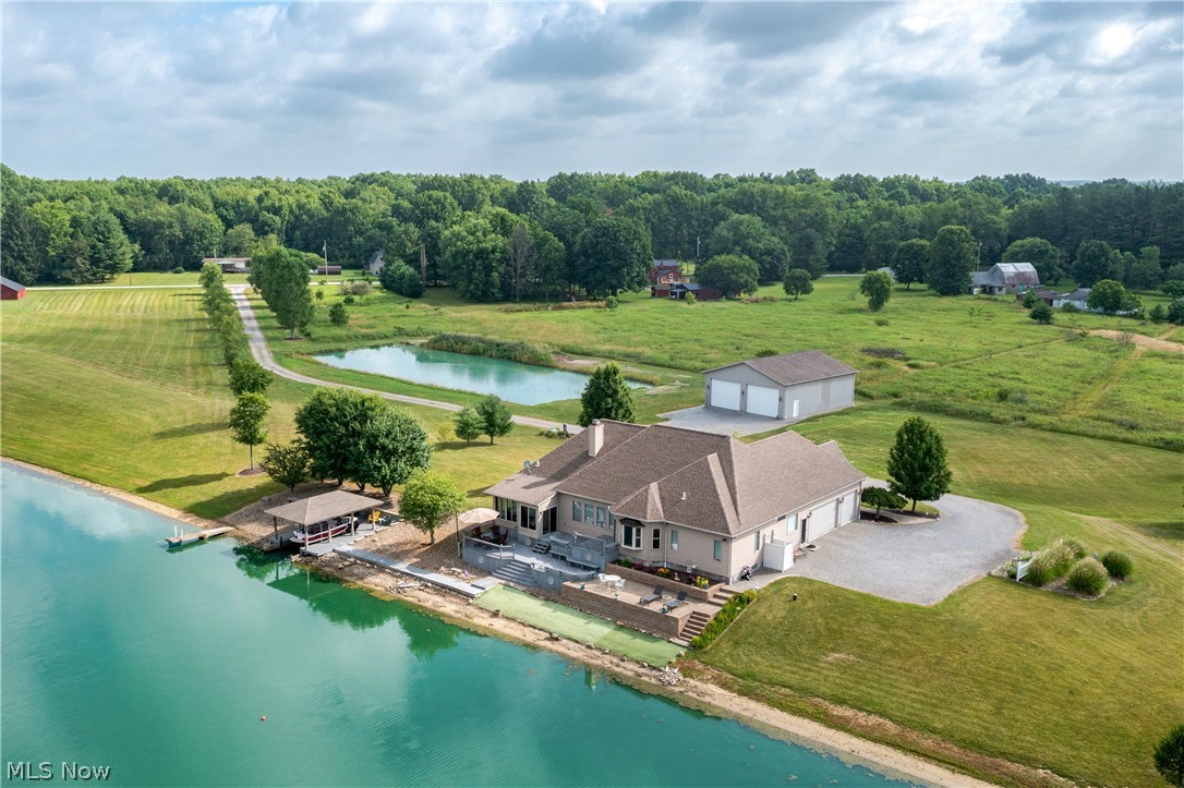 3965 Nelson Mosier Road Leavittsburg OH 44430